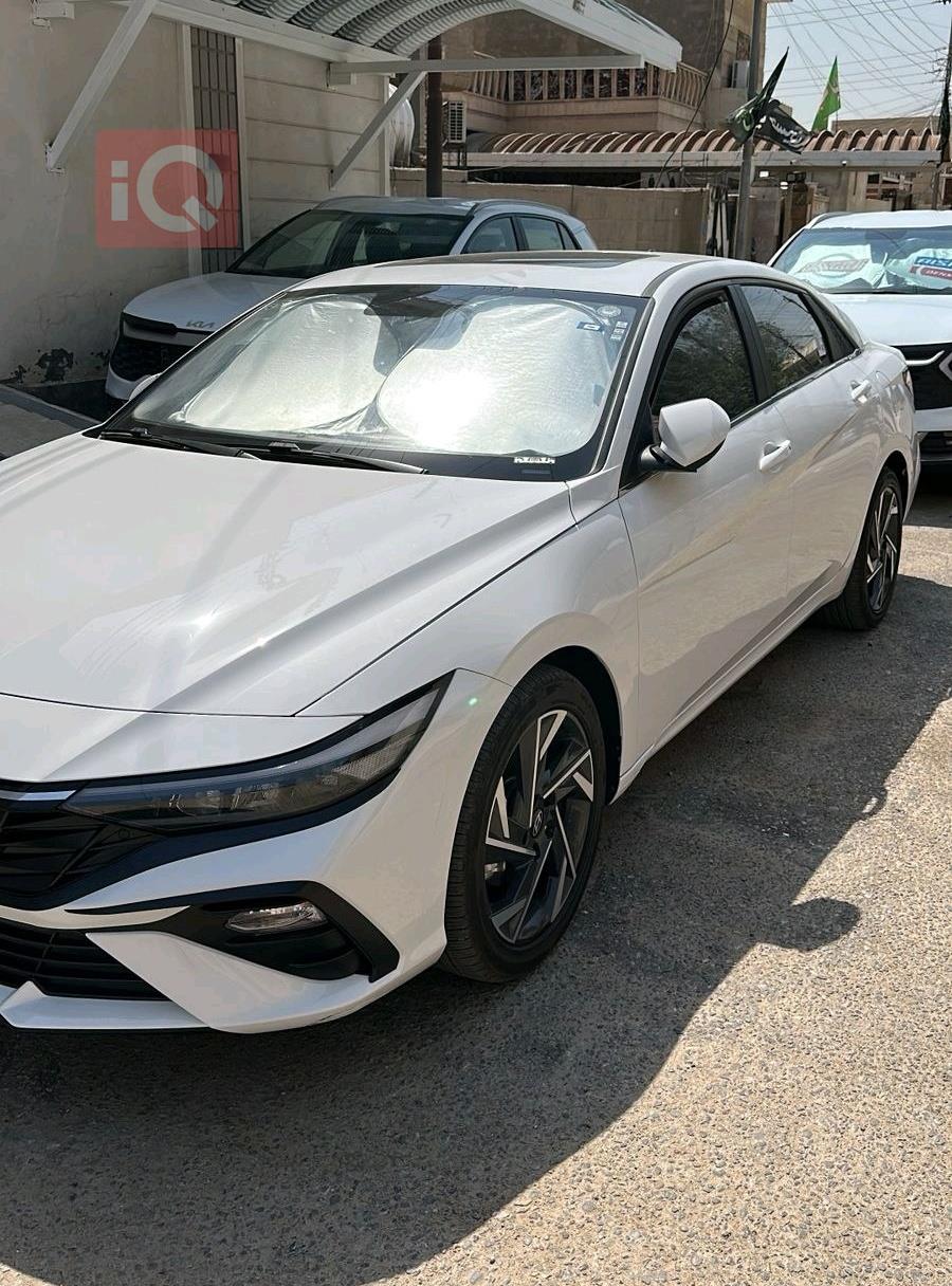 هيونداي النترا